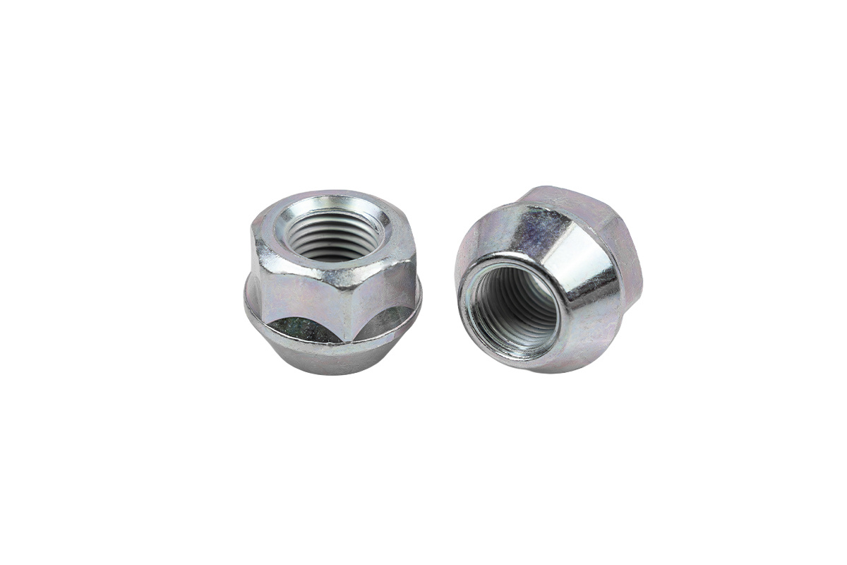 Nakrętki Stal M12x1,25 15mm Stożek Przelotowe