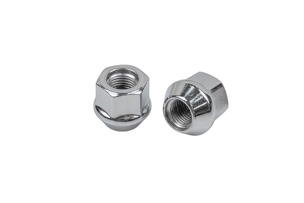 Nakrętki Stal M12x1,25 21mm Stożek kl.19 przelotowa