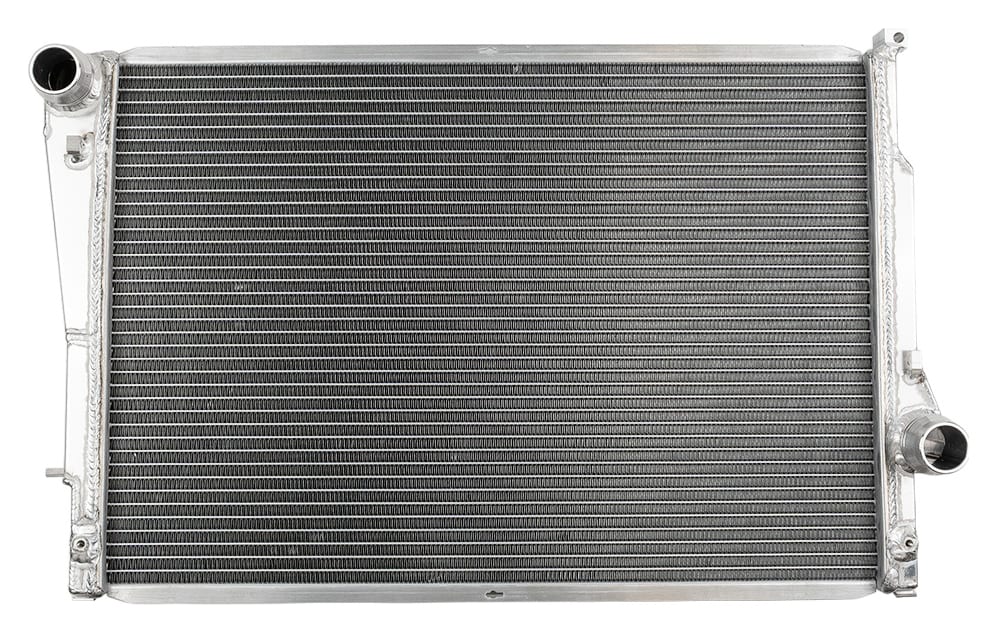 Sportowa aluminiowa chłodnica wody — BMW E36