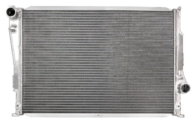 Sportowa aluminiowa chłodnica wody — BMW E46 M3